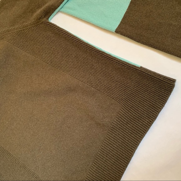 Silk cashmere color block turtleneck sweater - Picture 5 of 5